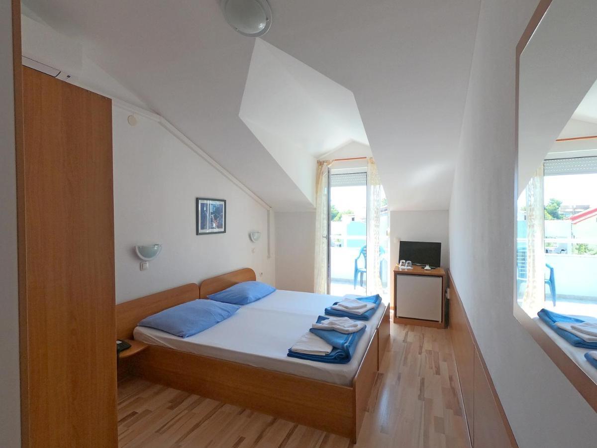 Vila Angeli Vodice Bagian luar foto