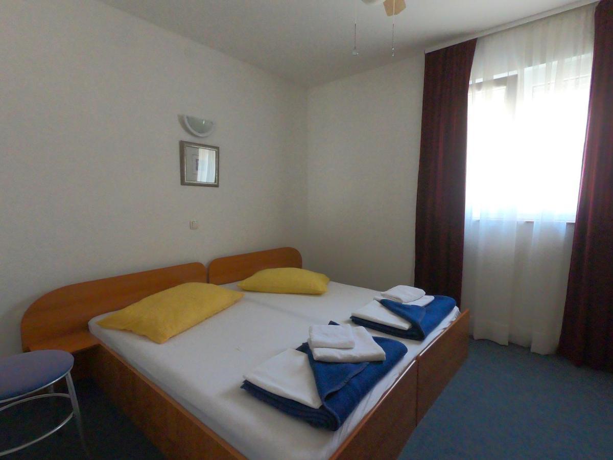 Vila Angeli Vodice Bagian luar foto