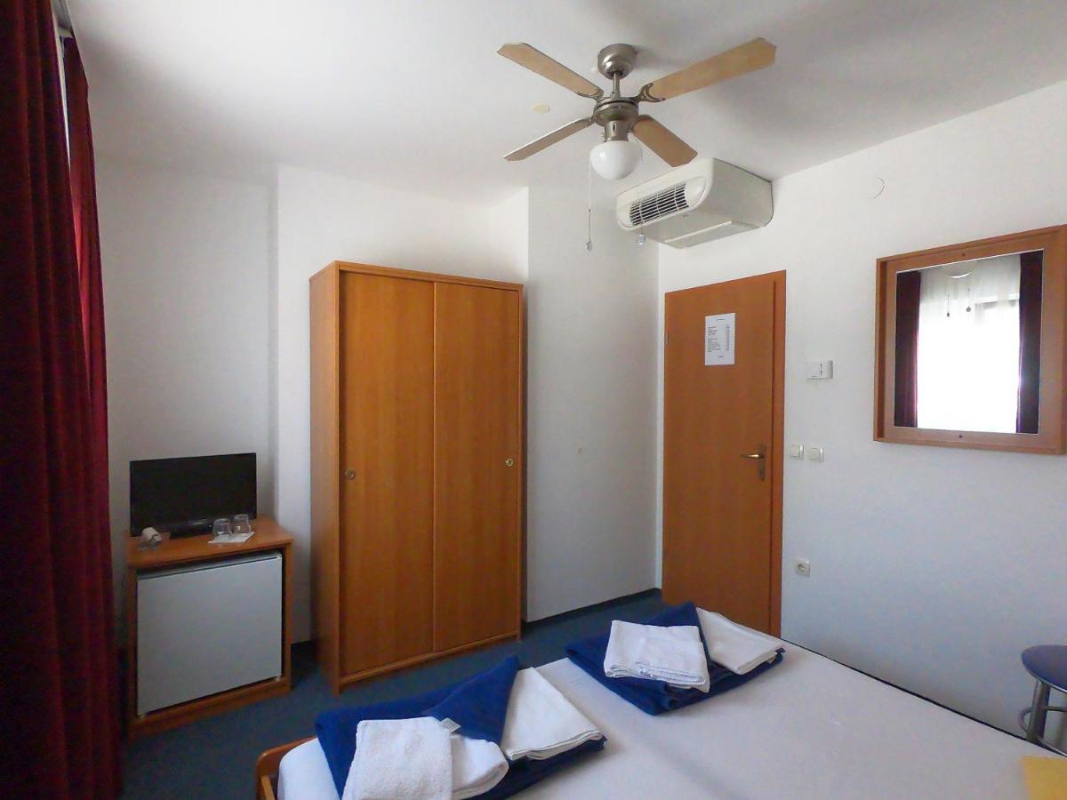 Vila Angeli Vodice Bagian luar foto
