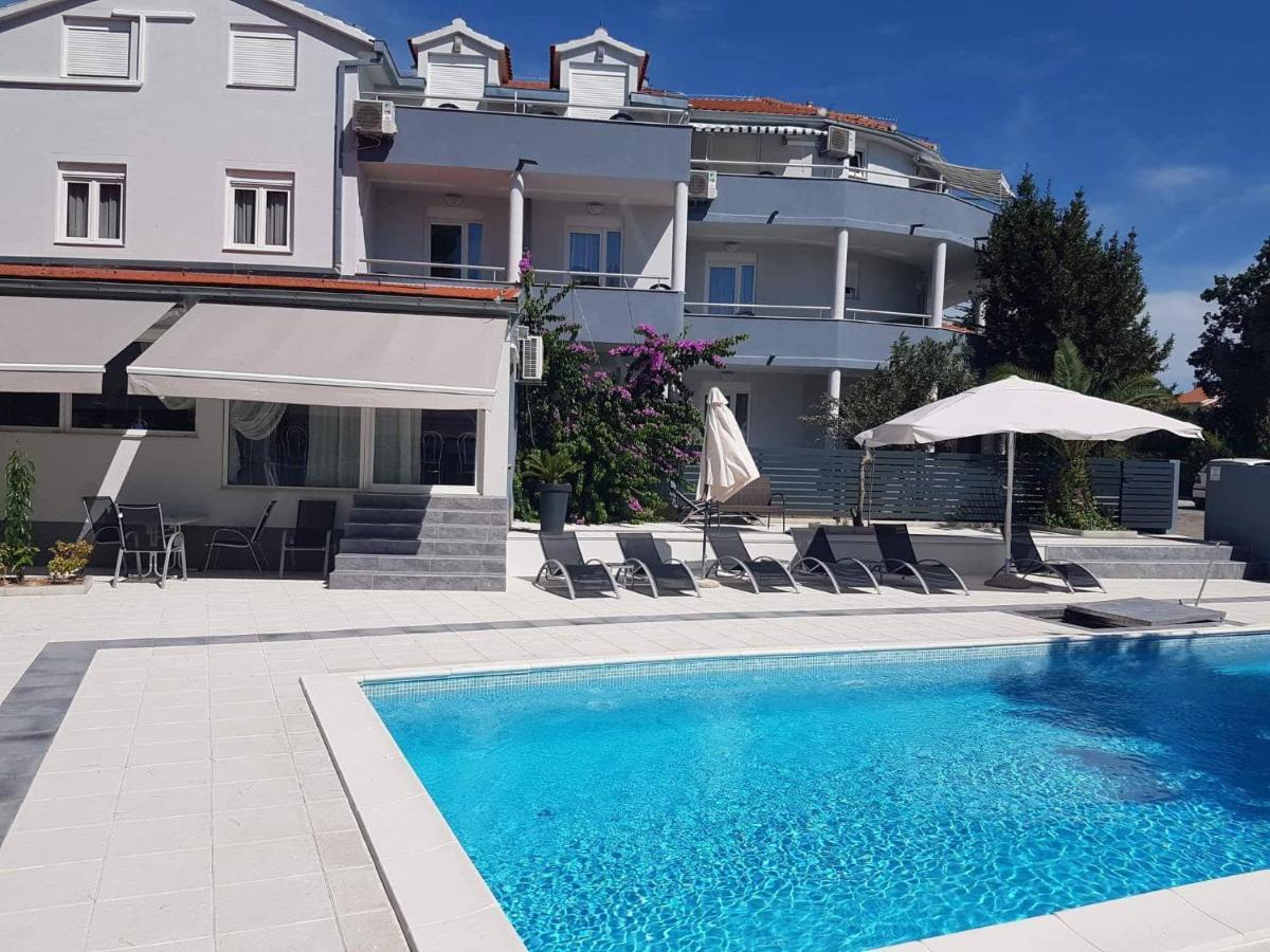 Vila Angeli Vodice Bagian luar foto